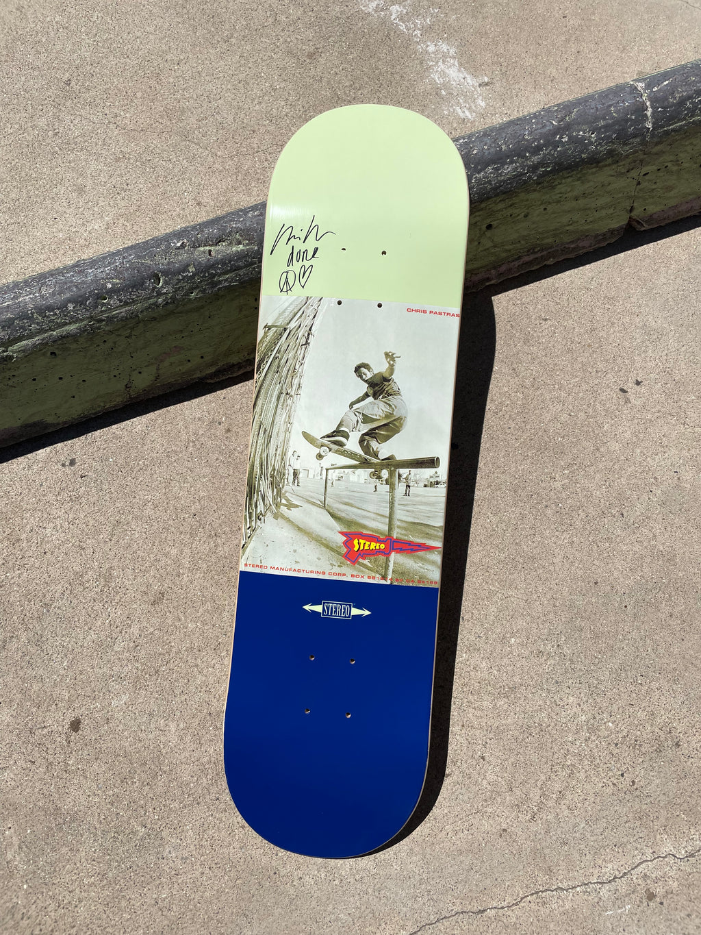 SALE: Vintage Vinyl: SIGNED Classic Ad Chris Pastras - 8.38"