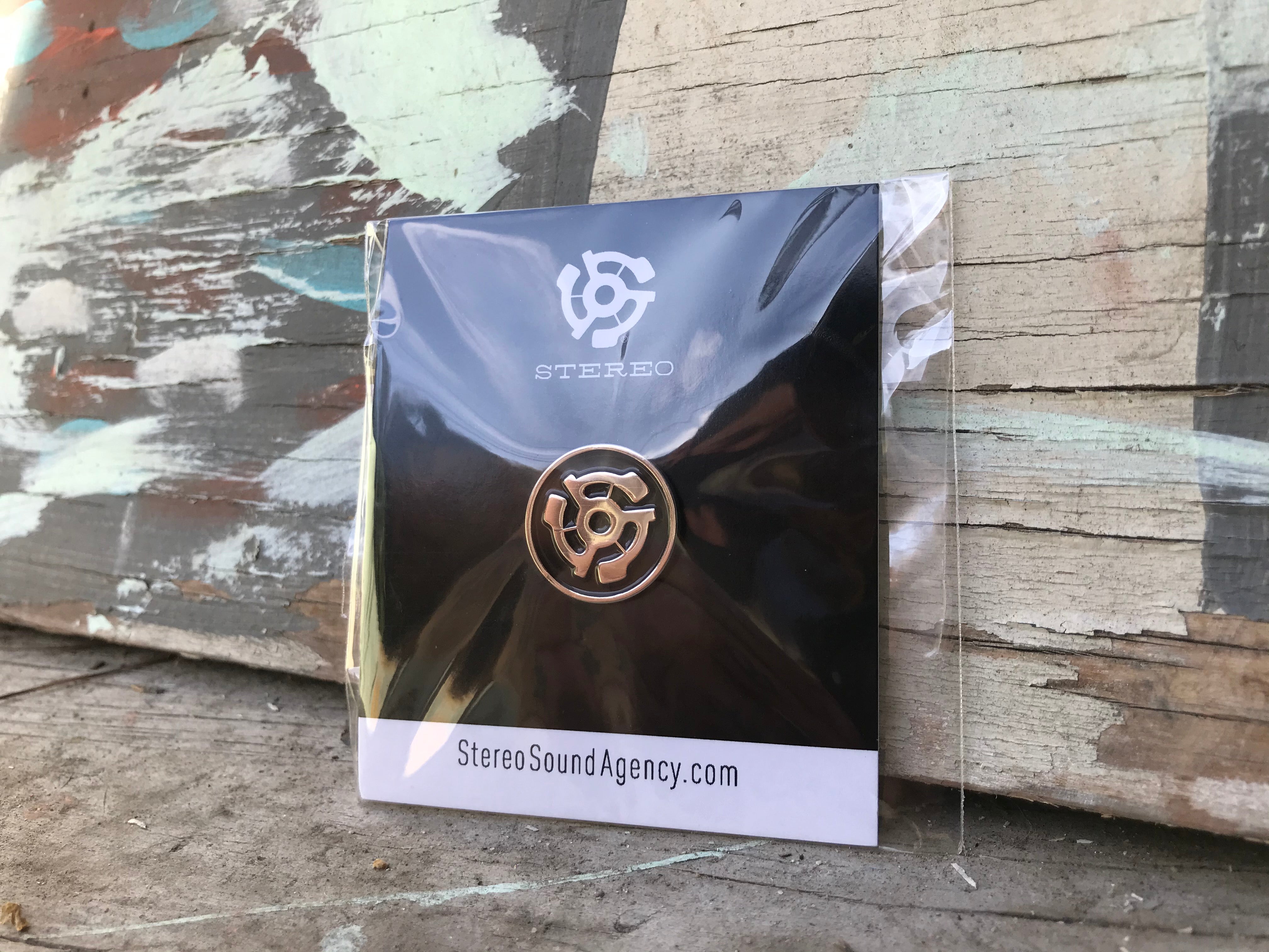 Stereo 45 logo - enamel pin