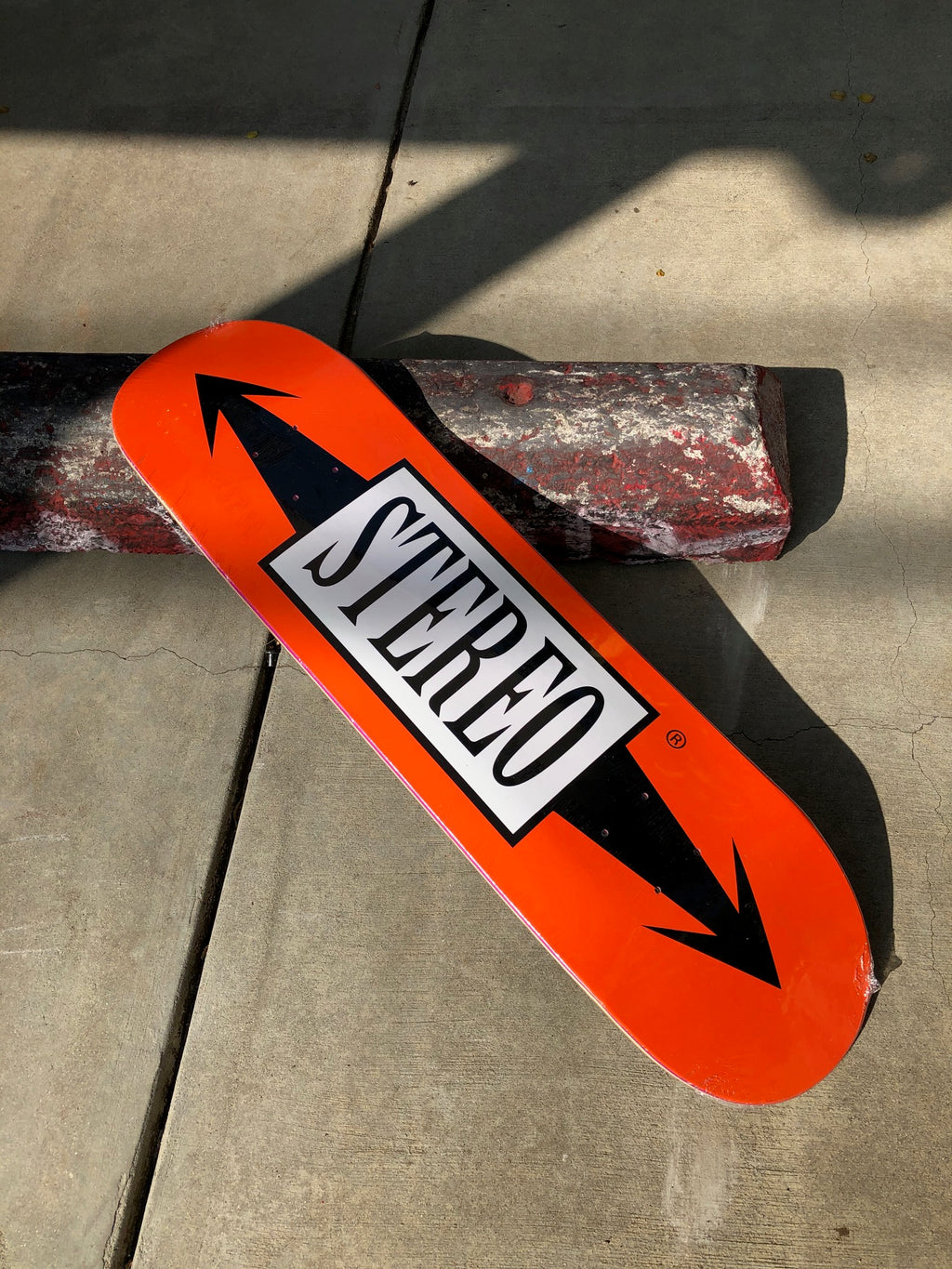 Stereo Classic Orange "Arrows" Multiple Sizes